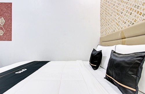 Temanggung Hotel | Capital O 92895 House N Caffe 55