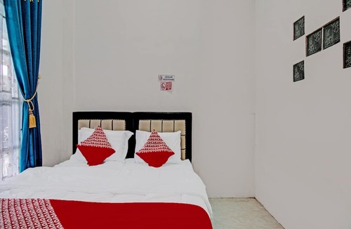 Pangkalan Kerinci Hotel | OYO 91986 Annajah Homestay Syariah