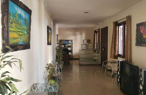 Surabaya Hotel | OYO Life 93202 Pentagon Homestay Syariah