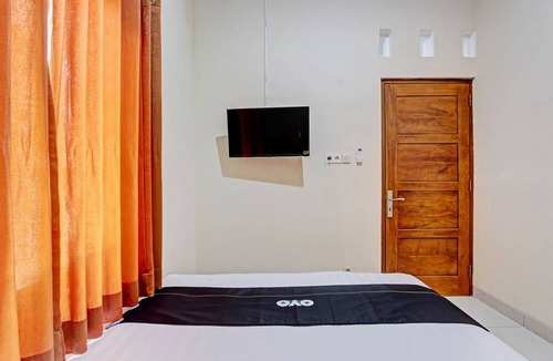 Prambanan Hotel | Capital O 93116 Srawung Family Homestay Syariah