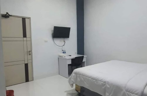 Deli Serdang Hotel | Hotel O Modena Homestay Syariah Near SD Negeri 101798 Deli Tua
