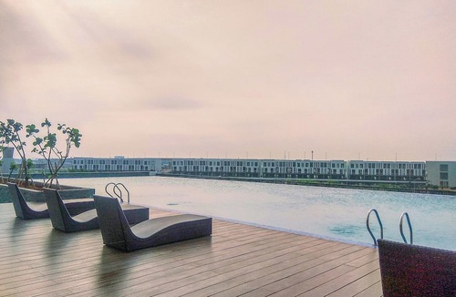 Cikarang Apartment | Warm And Minimalist Studio Apartment Vasanta Innopark