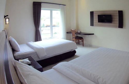 Mataram Hotel | Hotel Puri Indah & Convention