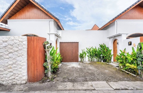 Singakerta Villa | Amartya F16