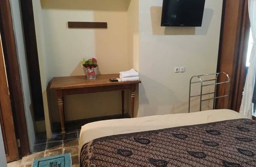 Banjarasri House | Rumah Rindu & Villas