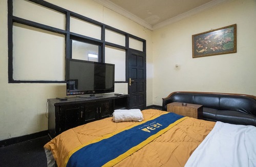 Kebayoran Lama Hotel | Hotel Tobana Kebayoran House by ARBA