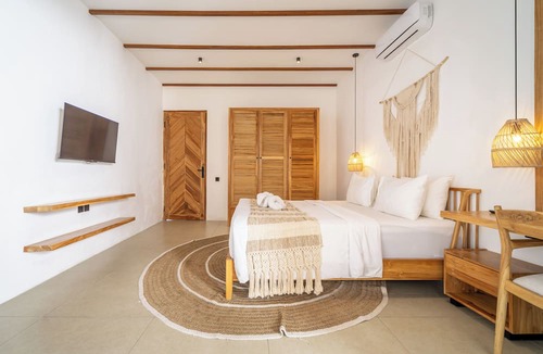 Penestanan Villa | Udara Villa - Tropical Garden Escape