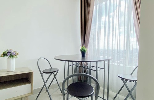 Pekayon Jaya Apartment | Practical And Restful Studio Room At Apartment Grand Kamala Lagoon