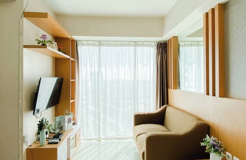 Pekayon Jaya Apartment | Chic And Classic 1Br At Apartment Grand Kamala Lagoon