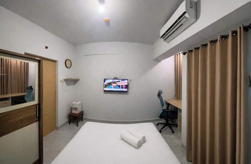 Jatingaleh Apartment | Good And Practical Studio Room At Apartment The Alton
