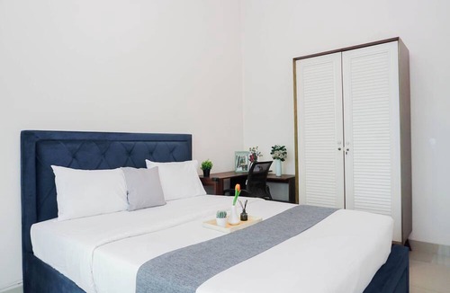 Rawalumbu Apartment | Minimalist 1Br Apartment At Tamansari Iswara