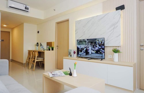 Cikarang Apartment | Comfort 2Br With Extra Room At Meikarta District 2 Apartment