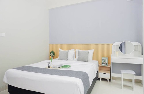 Kedungmanggu Apartment | Chic Studio Apartment At Royal Sentul Park