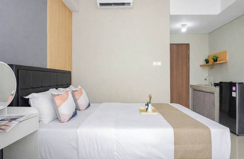 Kedungmanggu Apartment | Comfortable Living Studio At Apartment Lrt City Sentul - Royal Sentul Park