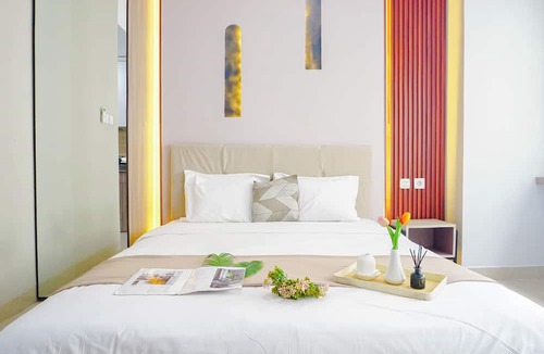 Kedungmanggu Apartment | Wood Accent Studio At Royal Sentul Park Apartment