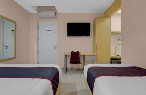 Solo City Centre Hotel | Hotel O near Taman Sriwedari formerly In