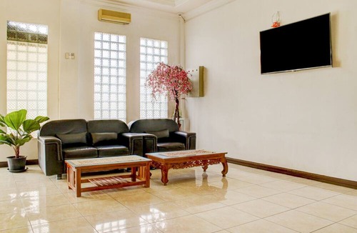 Palangkaraya Hotel | Townhouse Oak near Duta Mall Palangka Raya formerly Hotel Nascar Family