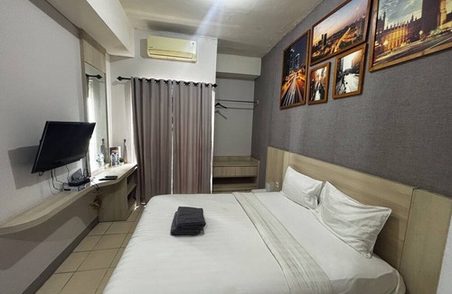Serpong Hotel | Collection O Expressia Stay