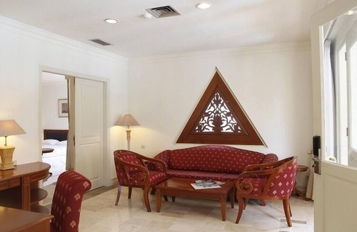 Tuban Sub-District Hotel | Resor Tuban Tropis