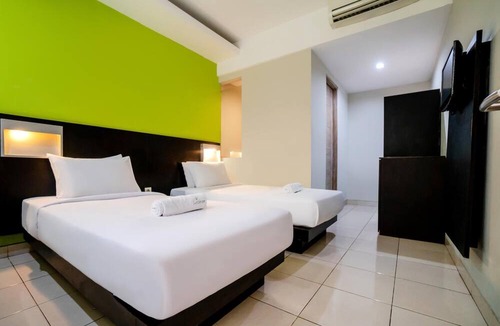 Bendungan Hilir Hotel | LeGreen Suite Tondano