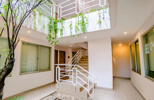 Bendungan Hilir Hotel | LeGreen Suite Pejompongan