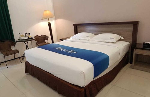 Tulungagung Hotel | Narita Hotel Tulungagung