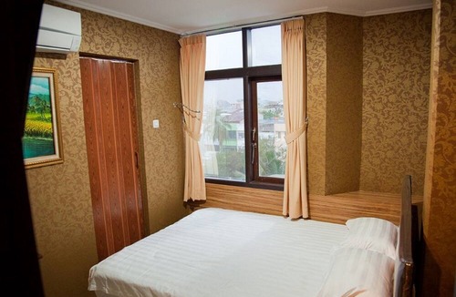 Old Jakarta Hotel | Rumah Shinta