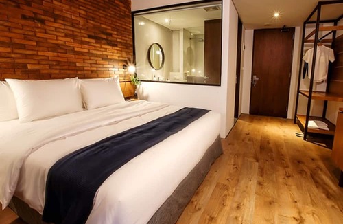 Cilandak Hotel | Park 5