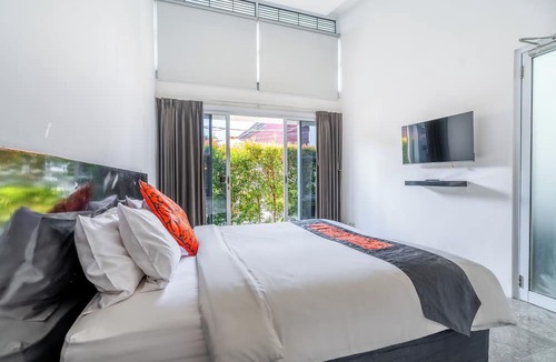 Dyanapura Hotel | Bali Yarra Villas Seminyak