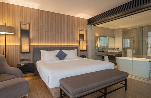 Sukaraja Hotel | Royal Tulip Gunung Geulis Resort and Golf