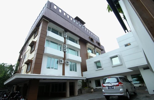 Cipete Selatan Hotel | Grand Kasira