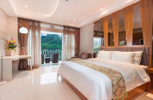 Cipanas Hotel | Le Eminence Hotel Convention & Resort Ciloto - Puncak