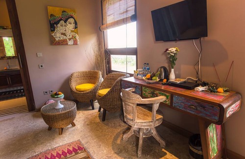 Ubud Hotel | Solo Villas and Retreat