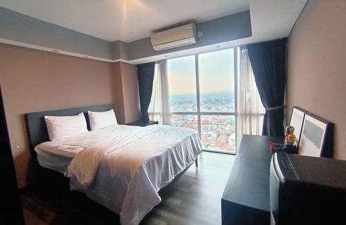 Jatinegara Apartment | Cozy The H Residence by Bonzela Property