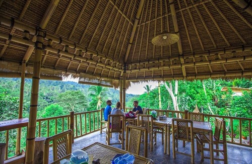 Mekarsari Villa | Amazing Night next to the Secret Leke Leke Waterfall !