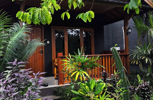 Tetebatu Ski Chalet | Tetebatu Valley Bungalows
