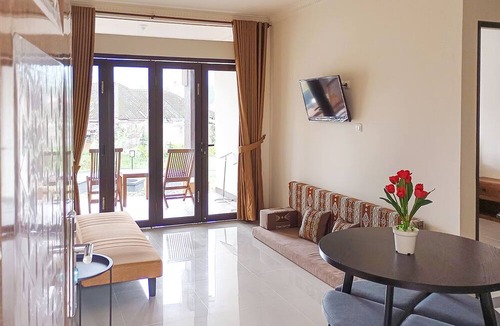 Cisarua Villa | Salma Syariah by TwoSpaces, Bogor