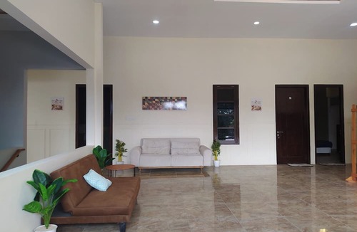 Banguntapan Villa | Satoe Atap Room Stay Syariah