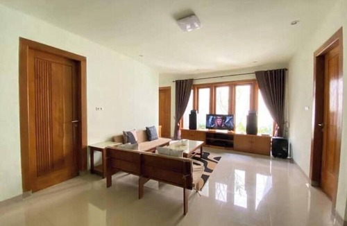 Sidomulyo Villa | OmahKoe Homes