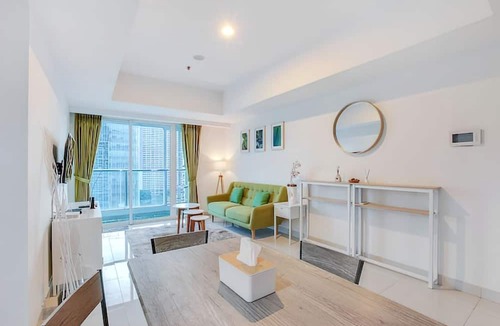 Kelapa Gading Timur Apartment | Staycation Jakarta Kensington Royal