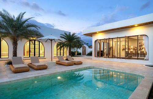 Uluwatu Cabin | DESAULU VILLAS - Private Escape With Sunlit Pool In Uluwatu