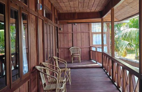 Manado House | Bahowo Mangrove Dive Lodge