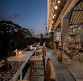 Kemenuh Resort | Villa Mirah Ubud