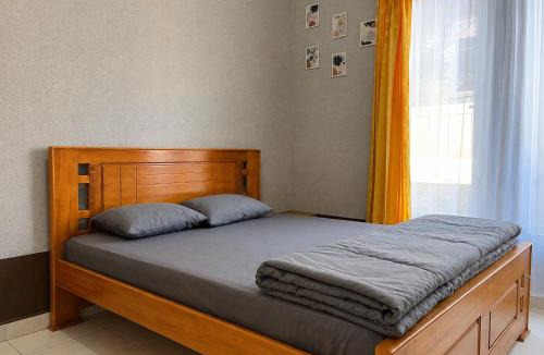 Ruteng House | Casa Fraditya Homestay