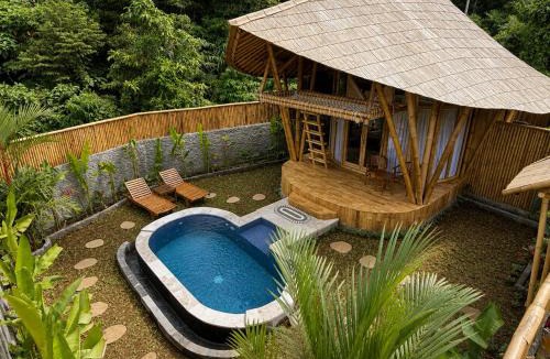 Selat Villa | Hideaway Bamboo House