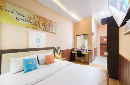 Palangkaraya Hotel | Sans Hotel City Inn Palangkaraya