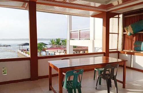 Nias Bed & Breakfast | Damien Arico