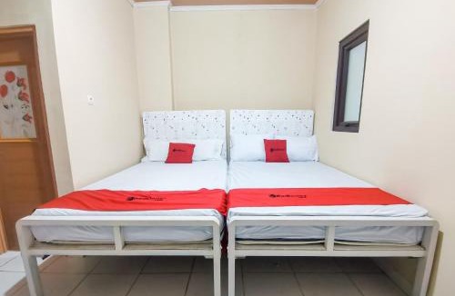 Karawaci Hotel | RedDoorz near RS Sari Asih Karawaci