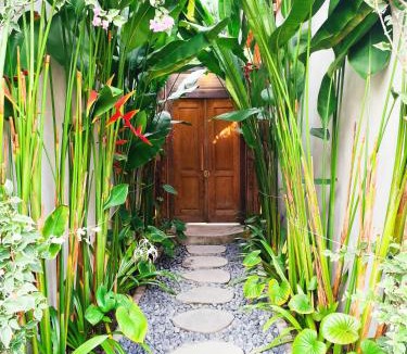 Gili Trawangan Villa | Kura Kura - new 2 Room Luxury Private Pool Villa