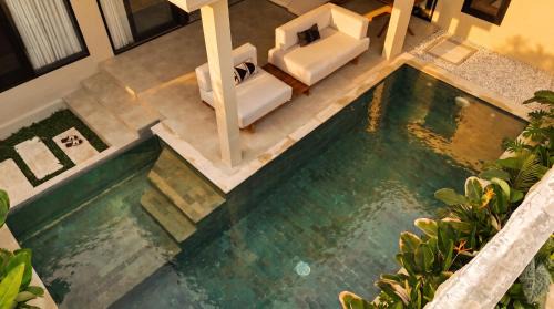 Kuta Villa | Villa Empat Nomada - Huge & Luxury 2 Bedrooms Private Pool Villa in Center Kuta - Free Gym